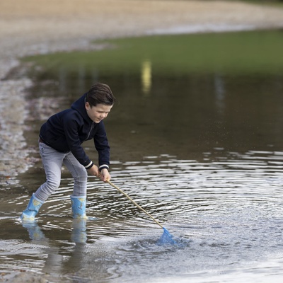 Red de Pesca con Mango de Bambu